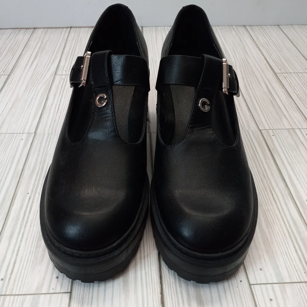 GBG Los Angeles Chunky Platform Mary Jane Shoes